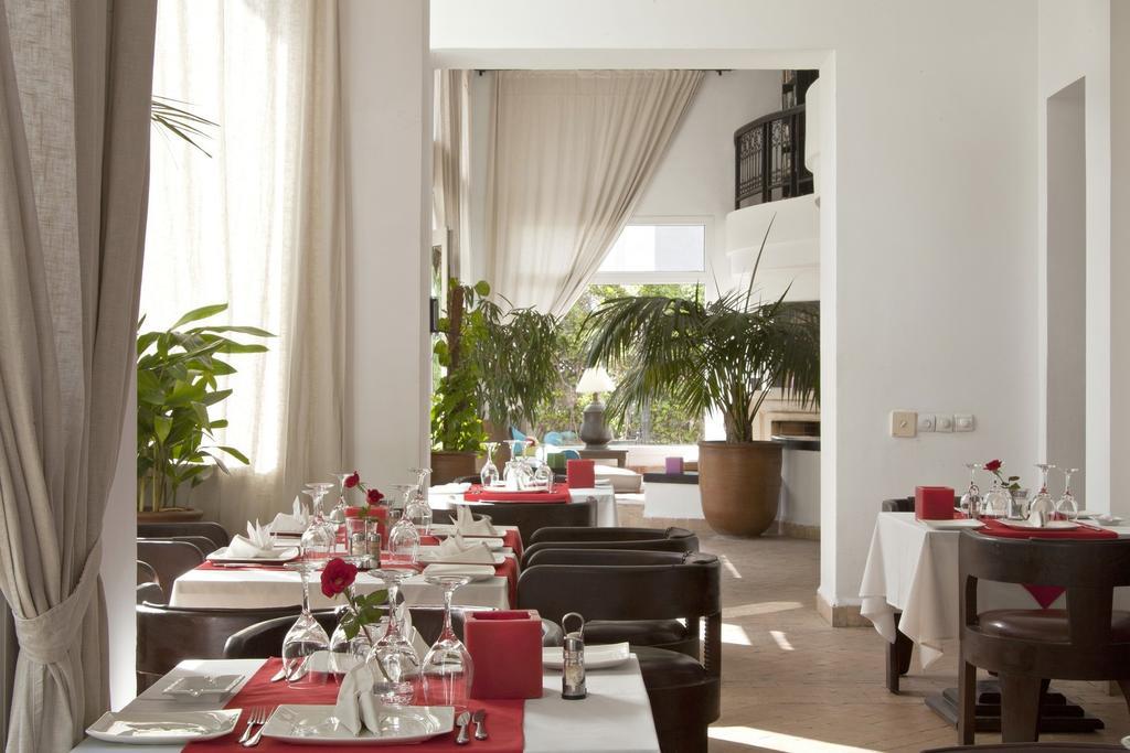 Hotel Ocean Vagabond Ес-Сувейра Екстер'єр фото